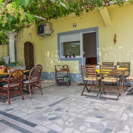 Apartment Timea Dramalj